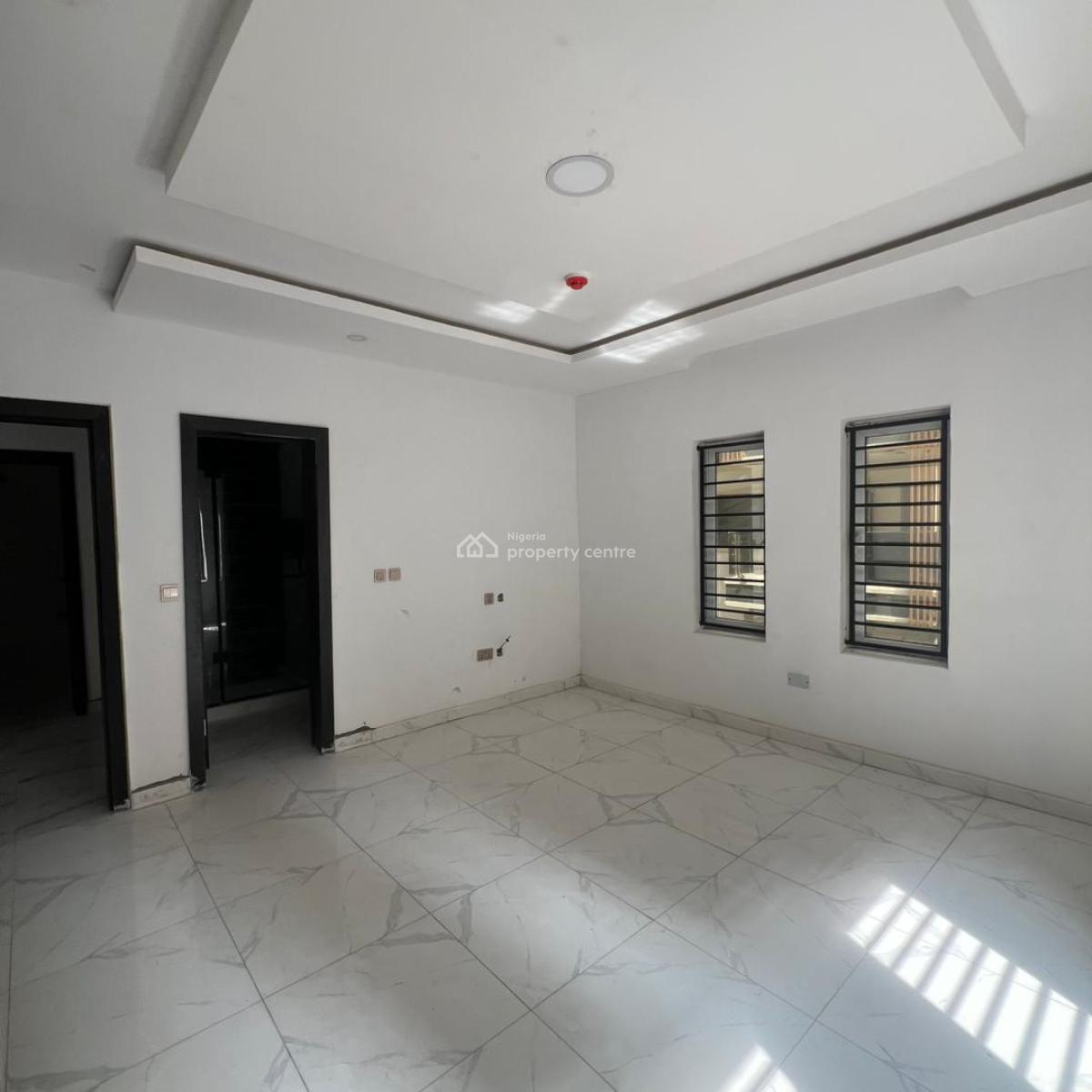 Luxury 2 Bedroom Apartment with Bq, Phase 1, Lekki, Lagos, Flat / Apartment for Sale