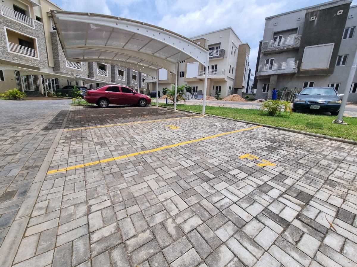 Luxury 5 Bedroom Fully Detached Duplex with Bq, Guzape District, Abuja, House for Sale