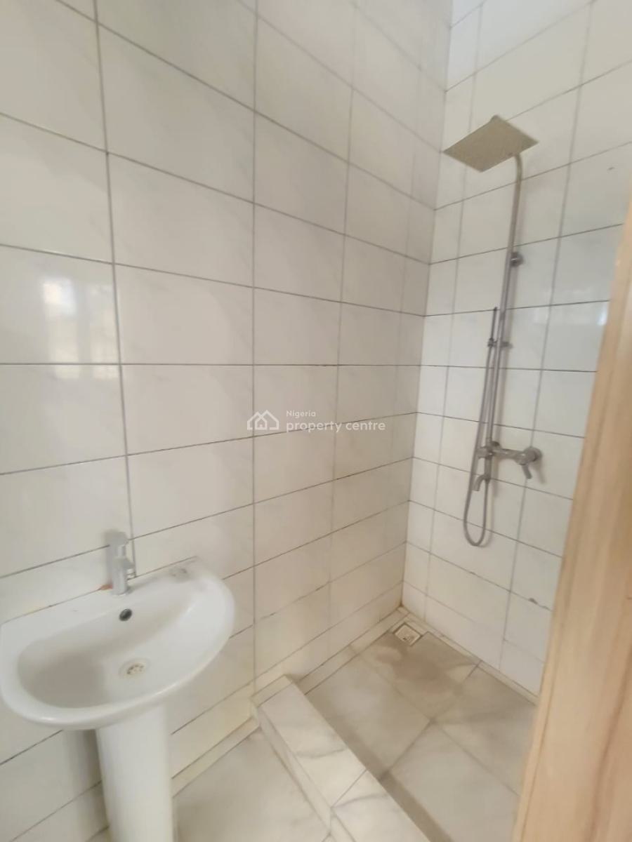 Spacious and Standard 2 Bedroom Flat, Unity Estate, Ajah, Lagos, Flat / Apartment for Rent