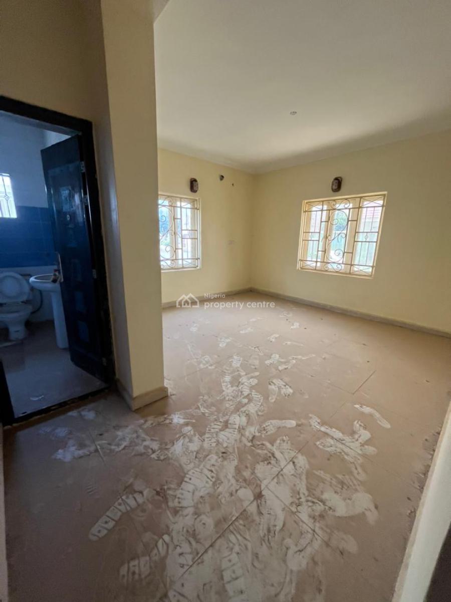 7 Units 2 Bedrooms, Durumi, Abuja, House for Sale
