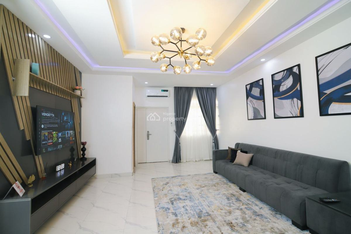 2 Bedroom Apartment with Pool, Utako, Abuja, Flat / Apartment Short Let