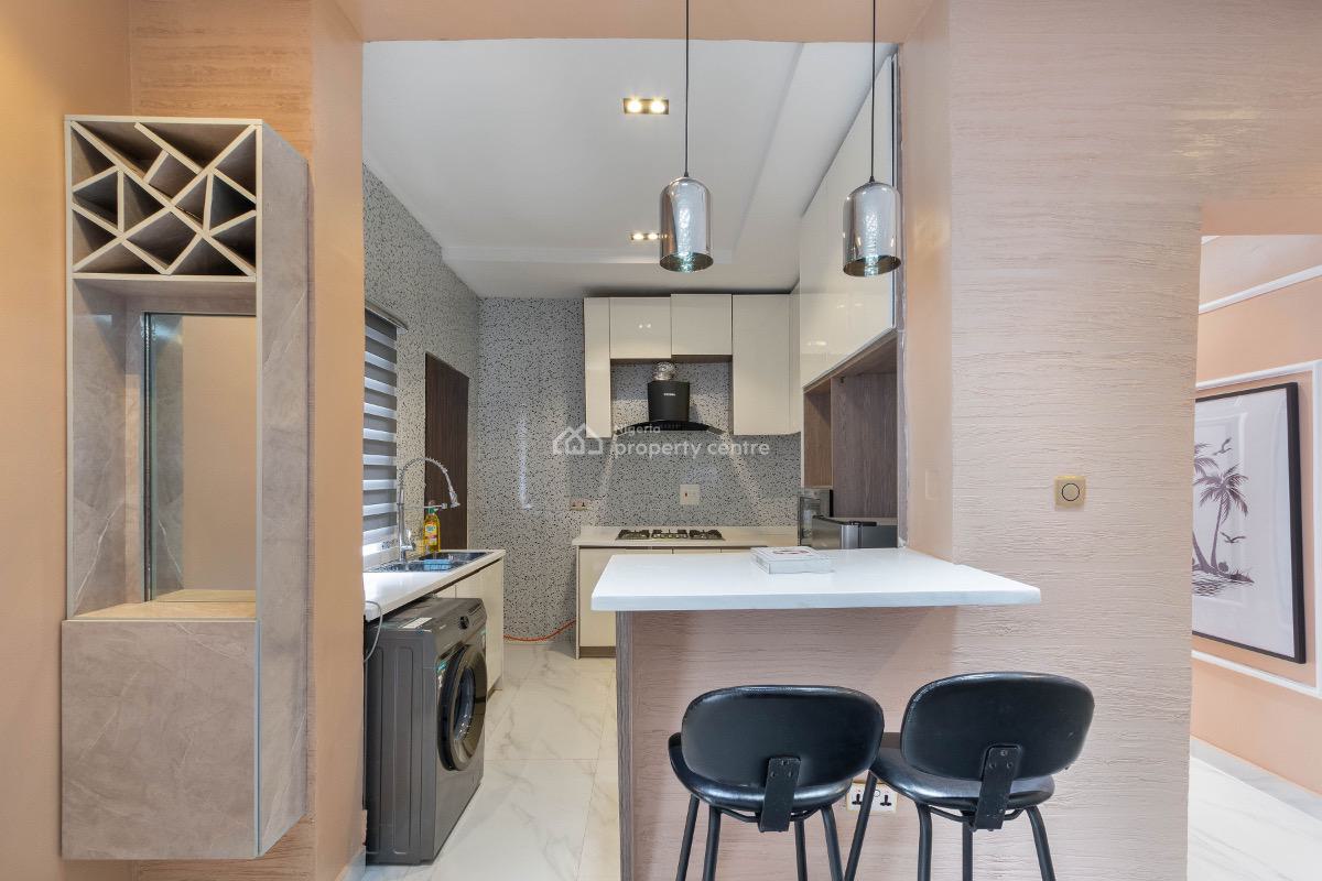 Stylish 2 Bedroom Apartment with Ps5, Abisola Aduke Court, Lekki Phase 1, Lekki, Lagos, Flat / Apartment Short Let