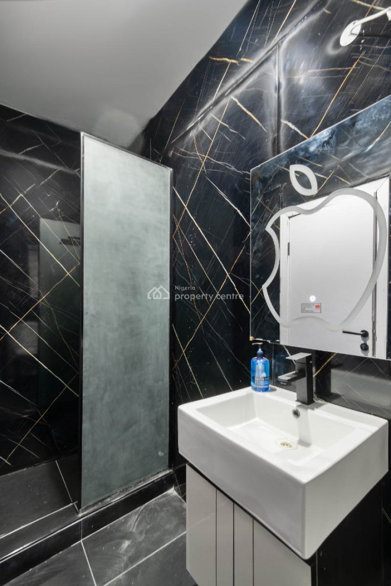 Stylish 2 Bedroom Apartment with Ps5, Abisola Aduke Court, Lekki Phase 1, Lekki, Lagos, Flat / Apartment Short Let