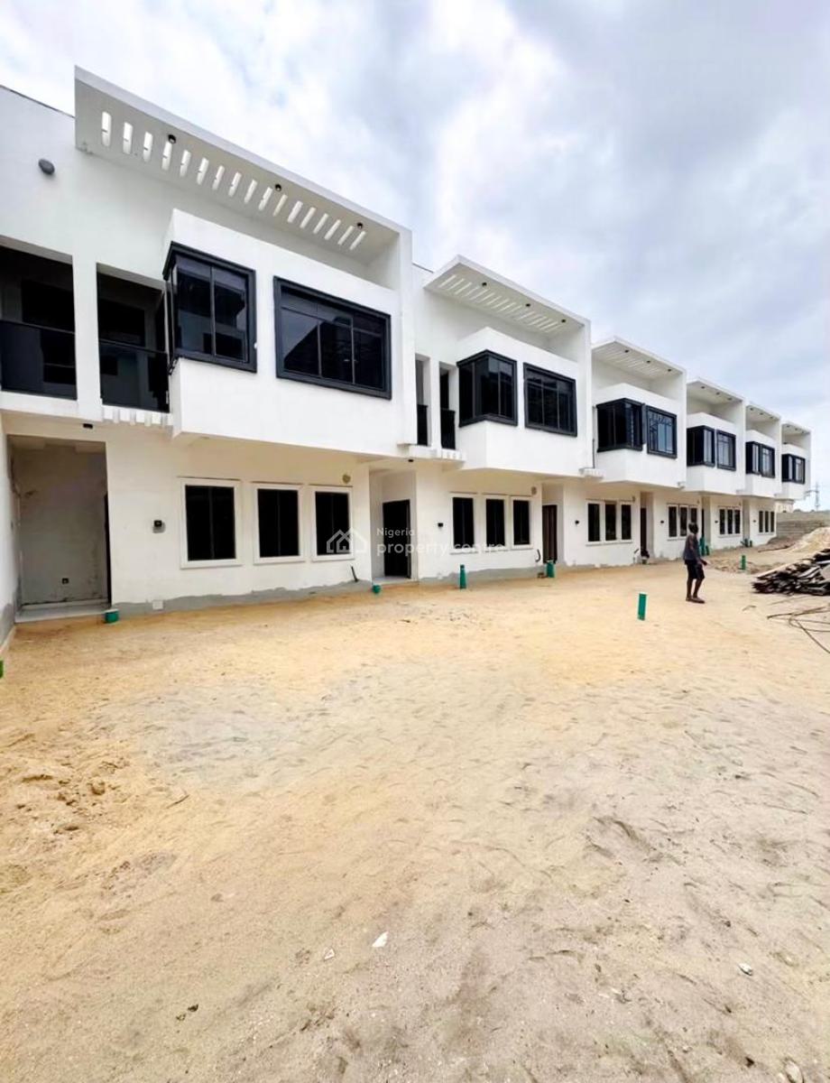Beautiful 2 Bedroom with Swimming Pool, Lekki, Lagos, Terraced Duplex for Sale