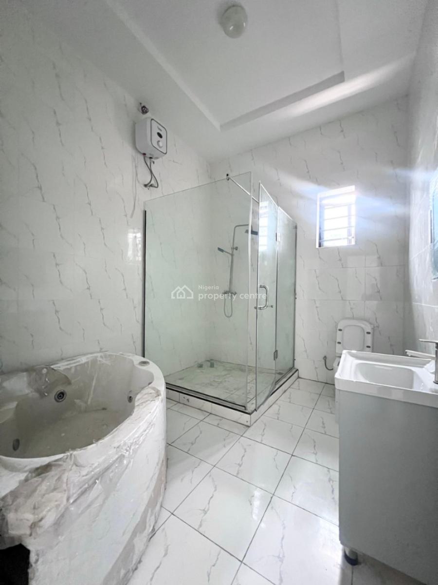 Sharp 4 Bedrooms Terrace Duplex, New Road, Lekki, Lagos, Terraced Duplex for Sale