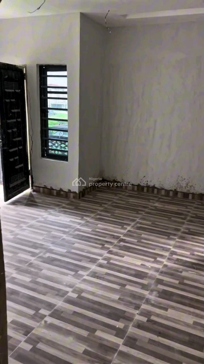 Contemporary Well Built to Taste Apartment, Fadeyi, Shomolu, Lagos, Flat / Apartment for Sale