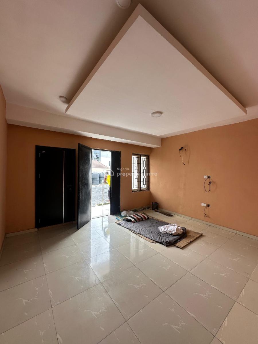 2 Bedroom Apartment, Ologolo, Lekki, Lagos, Flat / Apartment for Sale