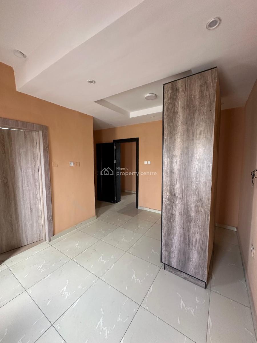 2 Bedroom Apartment, Ologolo, Lekki, Lagos, Flat / Apartment for Sale