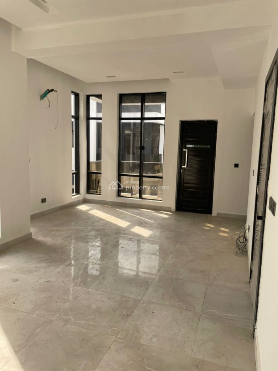 4-bedroom Semi-detached Duplex with Bq, Victoria Island (vi), Lagos, Flat / Apartment for Sale