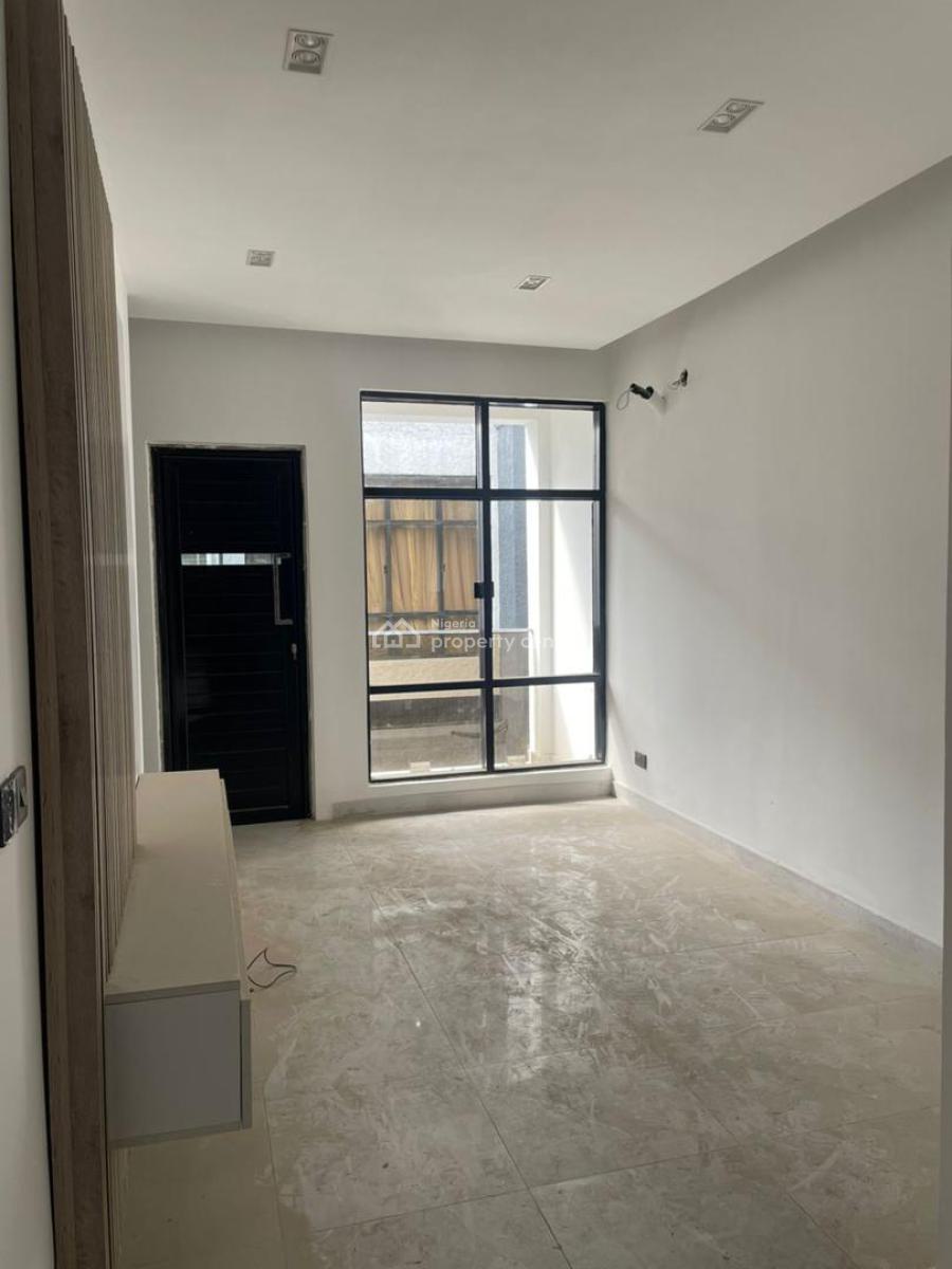 4-bedroom Semi-detached Duplex with Bq, Victoria Island (vi), Lagos, Flat / Apartment for Sale