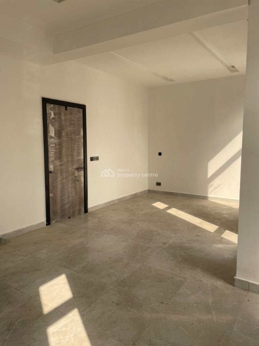 4-bedroom Semi-detached Duplex with Bq, Victoria Island (vi), Lagos, Flat / Apartment for Sale