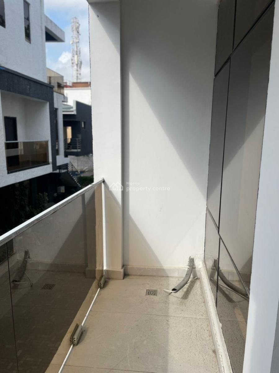 4-bedroom Semi-detached Duplex with Bq, Victoria Island (vi), Lagos, Flat / Apartment for Sale
