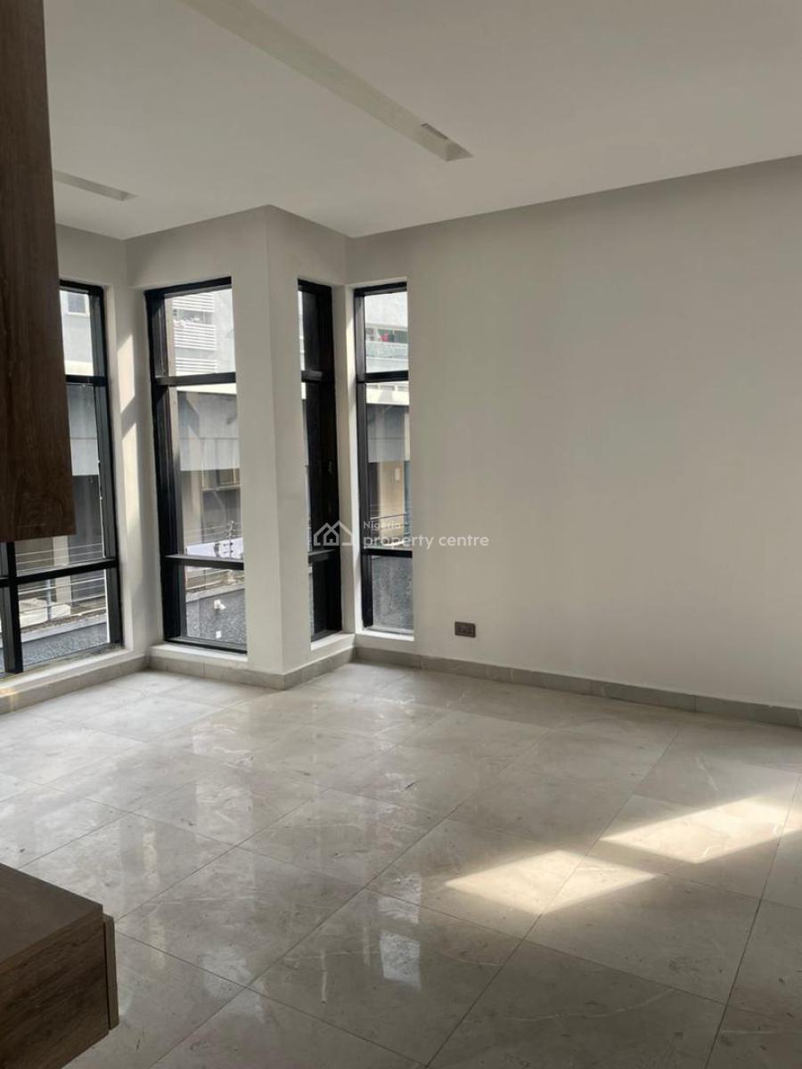 4-bedroom Semi-detached Duplex with Bq, Victoria Island (vi), Lagos, Flat / Apartment for Sale
