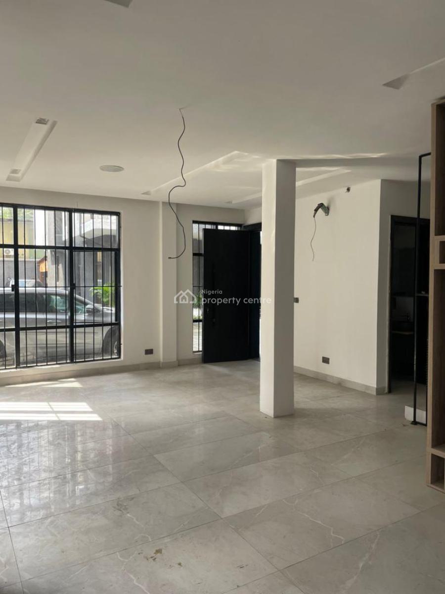 4-bedroom Semi-detached Duplex with Bq, Victoria Island (vi), Lagos, Flat / Apartment for Sale