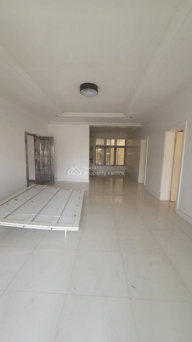 Massive Luxurious 2 Bedroom Flat, By American International School, Durumi, Abuja, Flat / Apartment for Rent