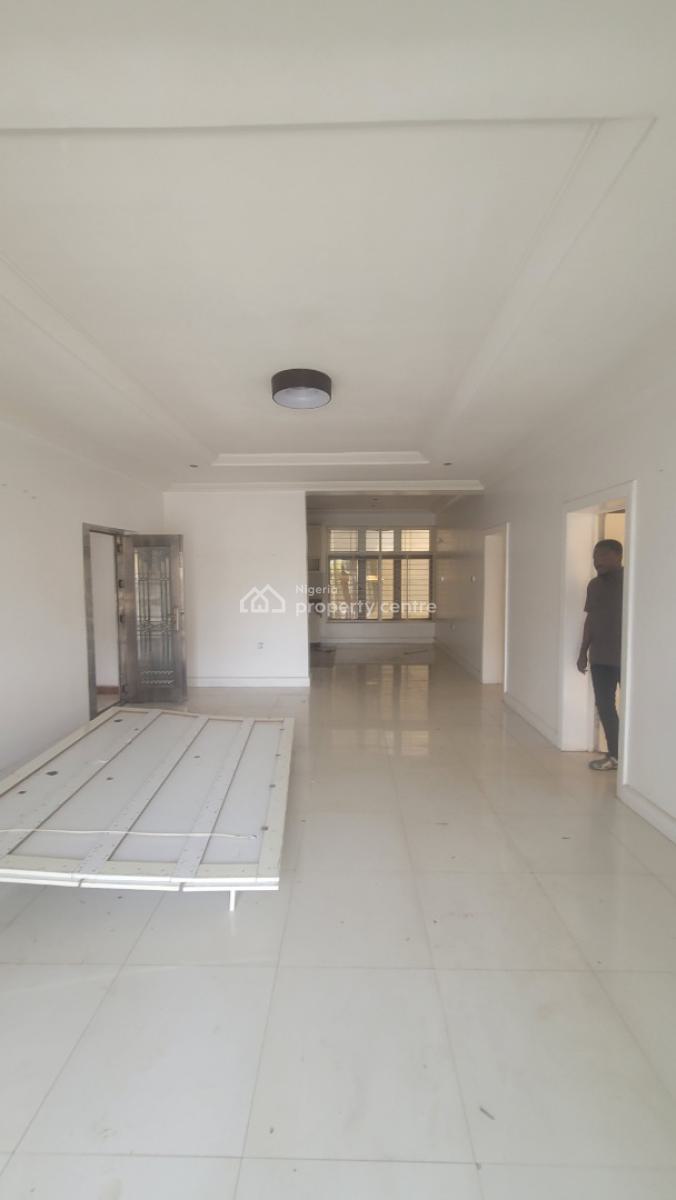 Massive Luxurious 2 Bedroom Flat, By American International School, Durumi, Abuja, Flat / Apartment for Rent