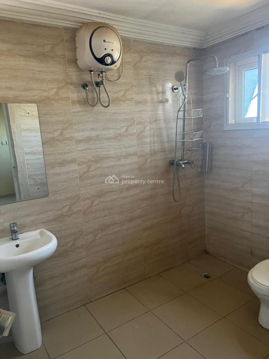 2 Bedroom Penthouse, Jahi, Abuja, Block of Flats for Sale