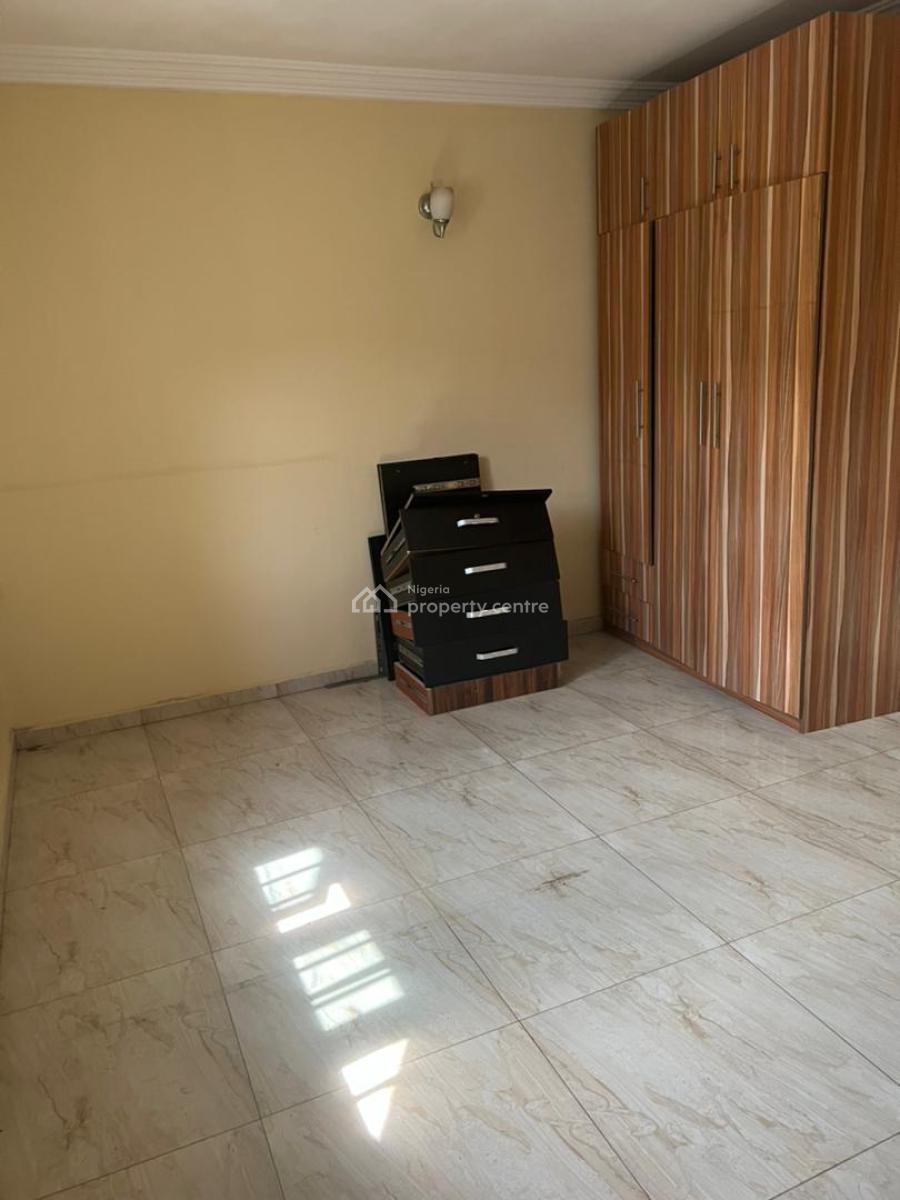 2 Bedroom Penthouse, Jahi, Abuja, Block of Flats for Sale