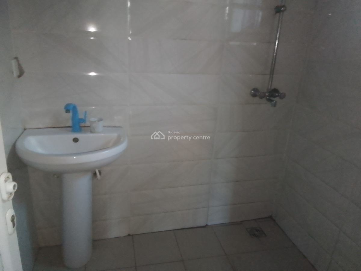 Spacious Luxury 4 Bedroom Duplex with Excellent Features, Meadows View Estate, Ogombo, Ajah, Lagos, Flat / Apartment for Rent