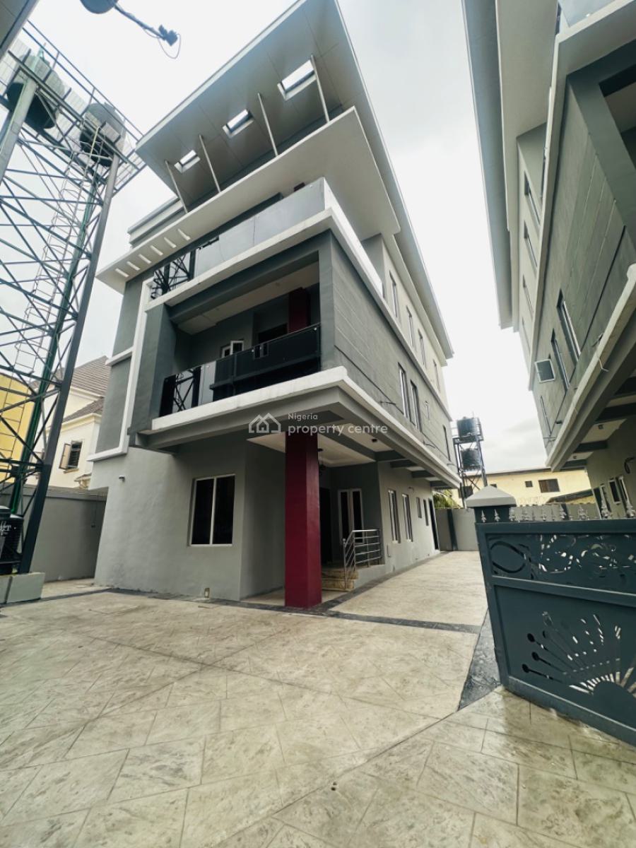 Spaciously Built 5 Bedroom Fully Detached Duplex with Room Bq, Gra Phase 2, Magodo, Lagos, Detached Duplex for Sale