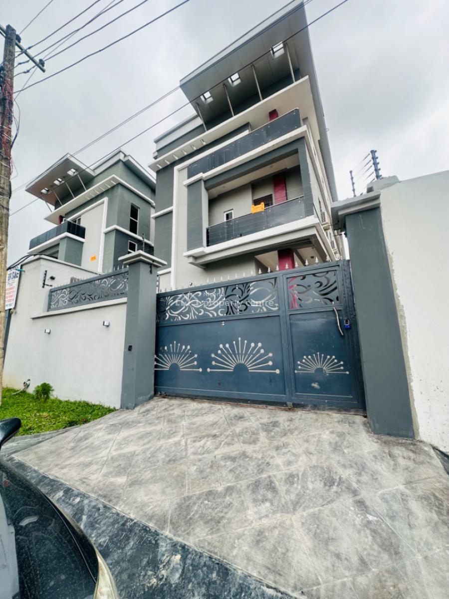 Spaciously Built 5 Bedroom Fully Detached Duplex with Room Bq, Gra Phase 2, Magodo, Lagos, Detached Duplex for Sale
