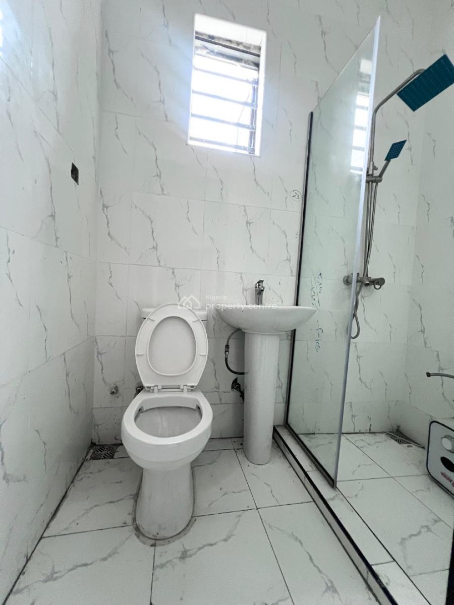 Lovely 4 Bedroom Terraced Duplex in a Secure Estate, New Road, Lekki, Lagos, Terraced Duplex for Sale