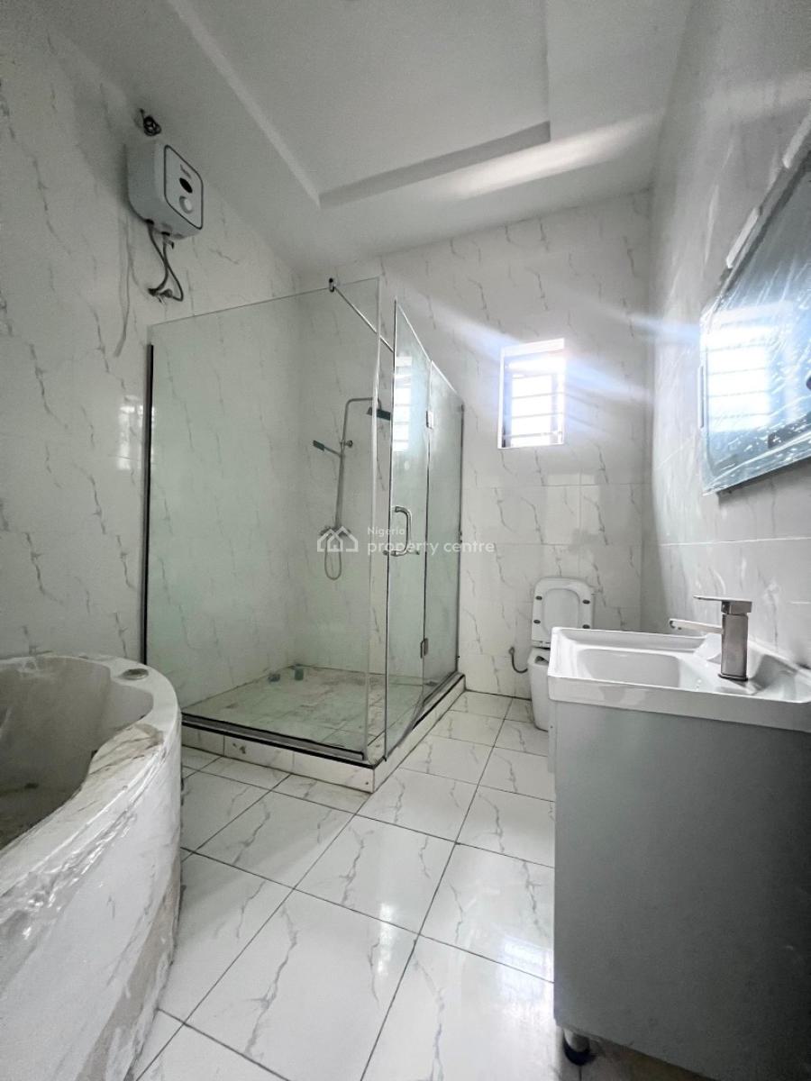 Lovely 4 Bedroom Terraced Duplex in a Secure Estate, New Road, Lekki, Lagos, Terraced Duplex for Sale