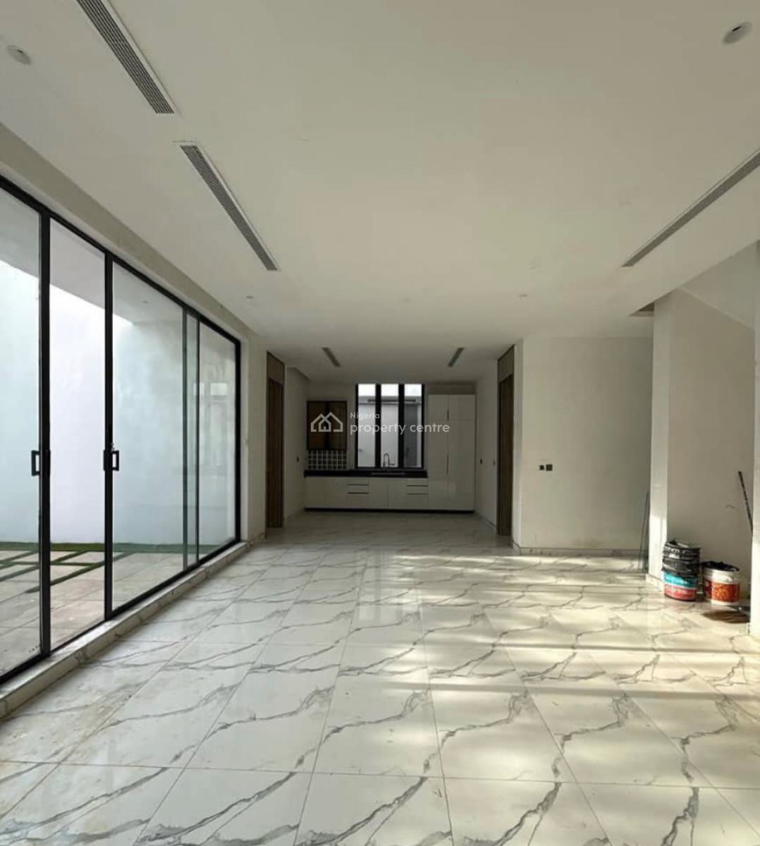 6-bedroom Detached Duplex, Maitama District, Abuja, Detached Duplex for Sale