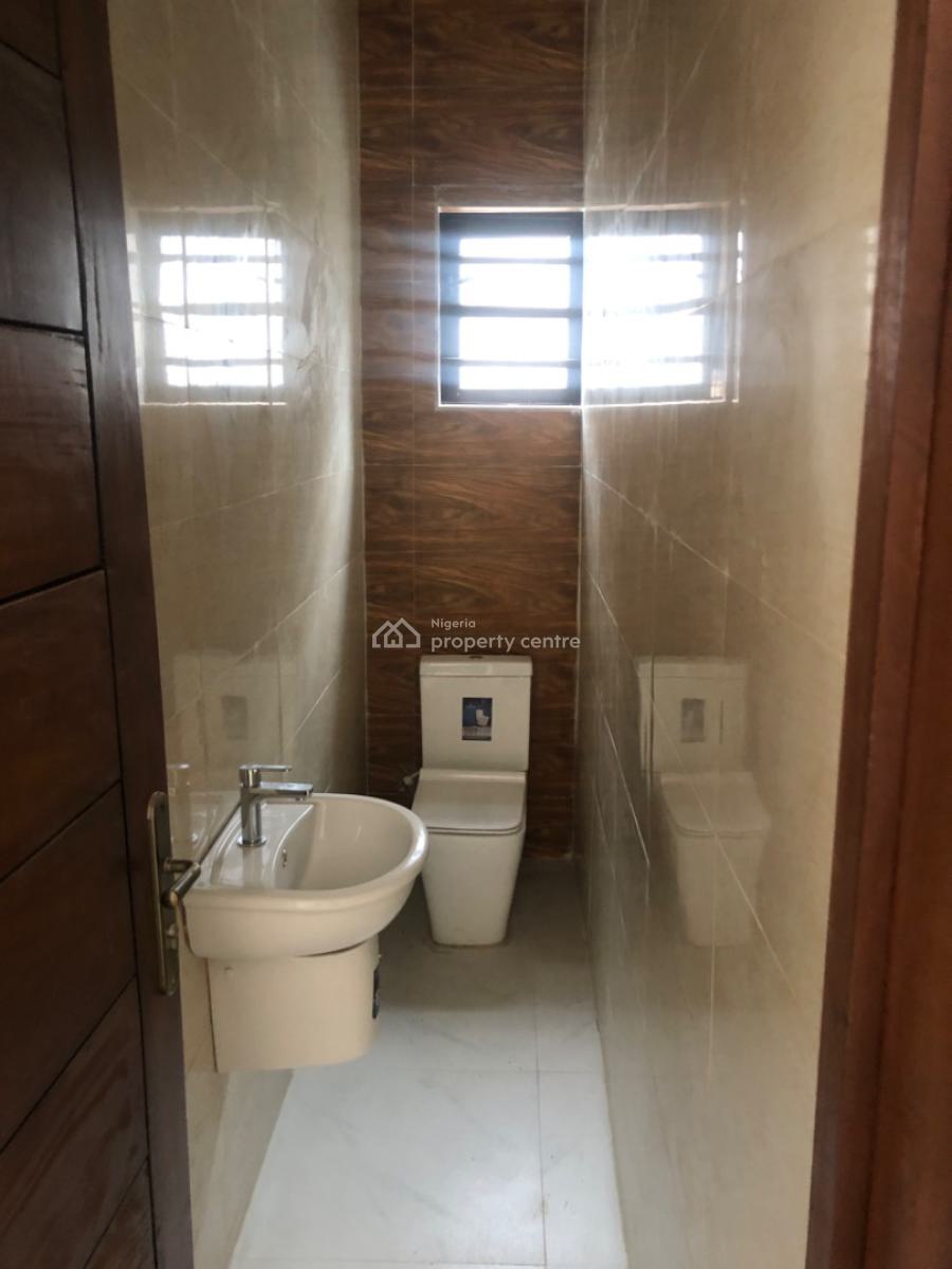 4 Bedroom Semi Detached Duplex, Ologolo, Lekki Phase 2, Lekki, Lagos, Semi-detached Duplex for Sale