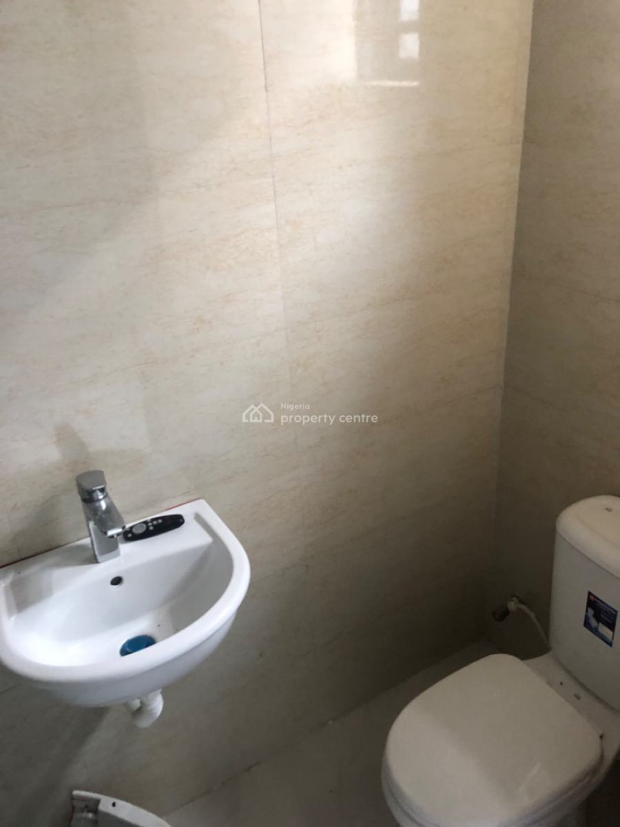 4 Bedroom Semi Detached Duplex, Ologolo, Lekki Phase 2, Lekki, Lagos, Semi-detached Duplex for Sale