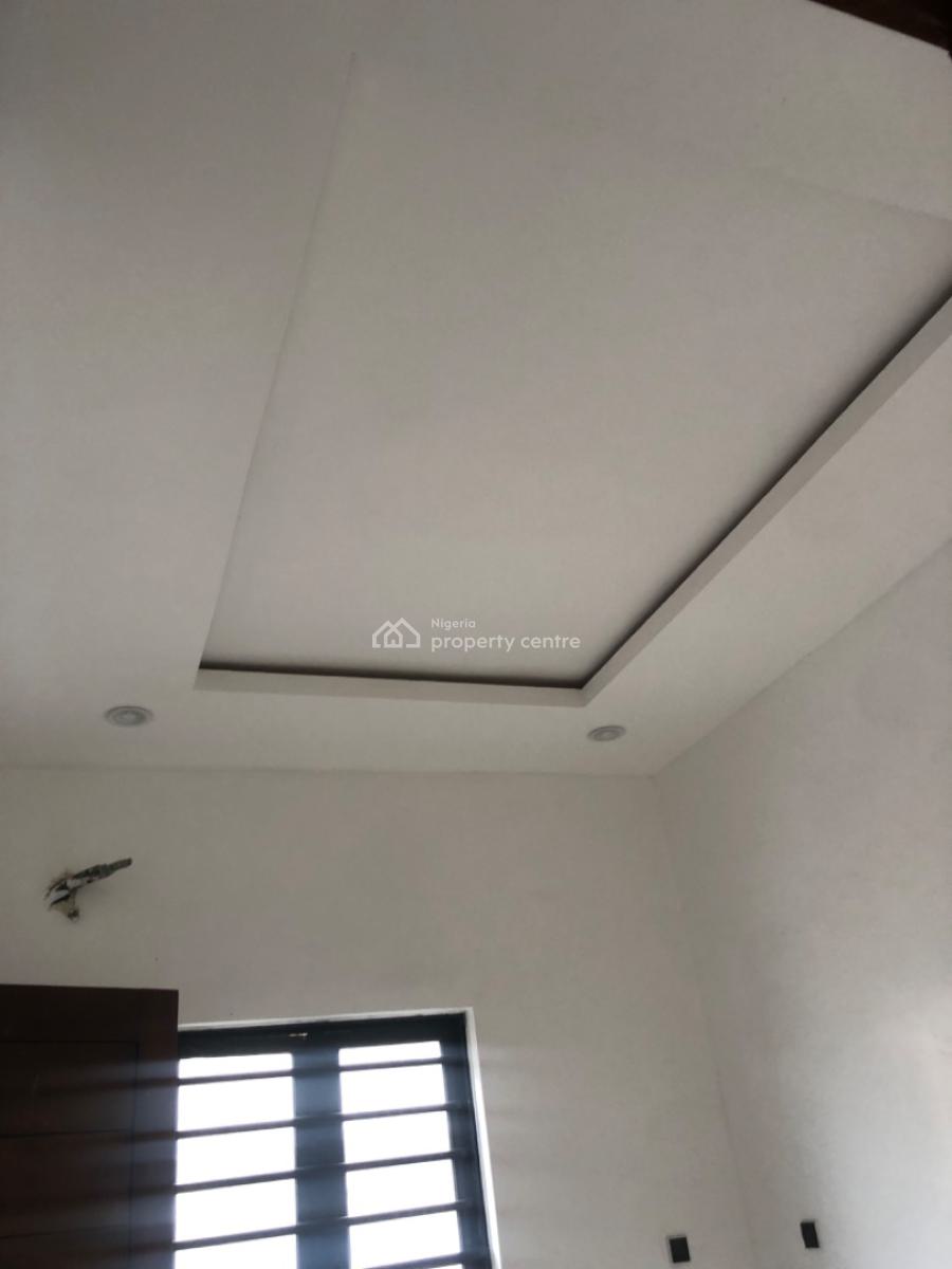 4 Bedroom Semi Detached Duplex, Ologolo, Lekki Phase 2, Lekki, Lagos, Semi-detached Duplex for Sale