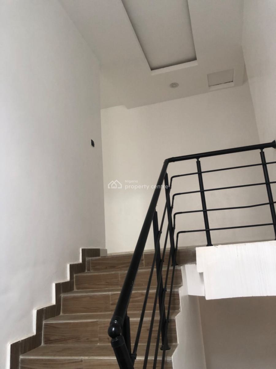 4 Bedroom Semi Detached Duplex, Ologolo, Lekki Phase 2, Lekki, Lagos, Semi-detached Duplex for Sale