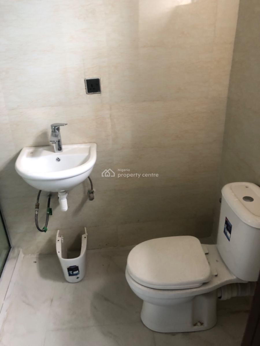 4 Bedroom Semi Detached Duplex, Ologolo, Lekki Phase 2, Lekki, Lagos, Semi-detached Duplex for Sale