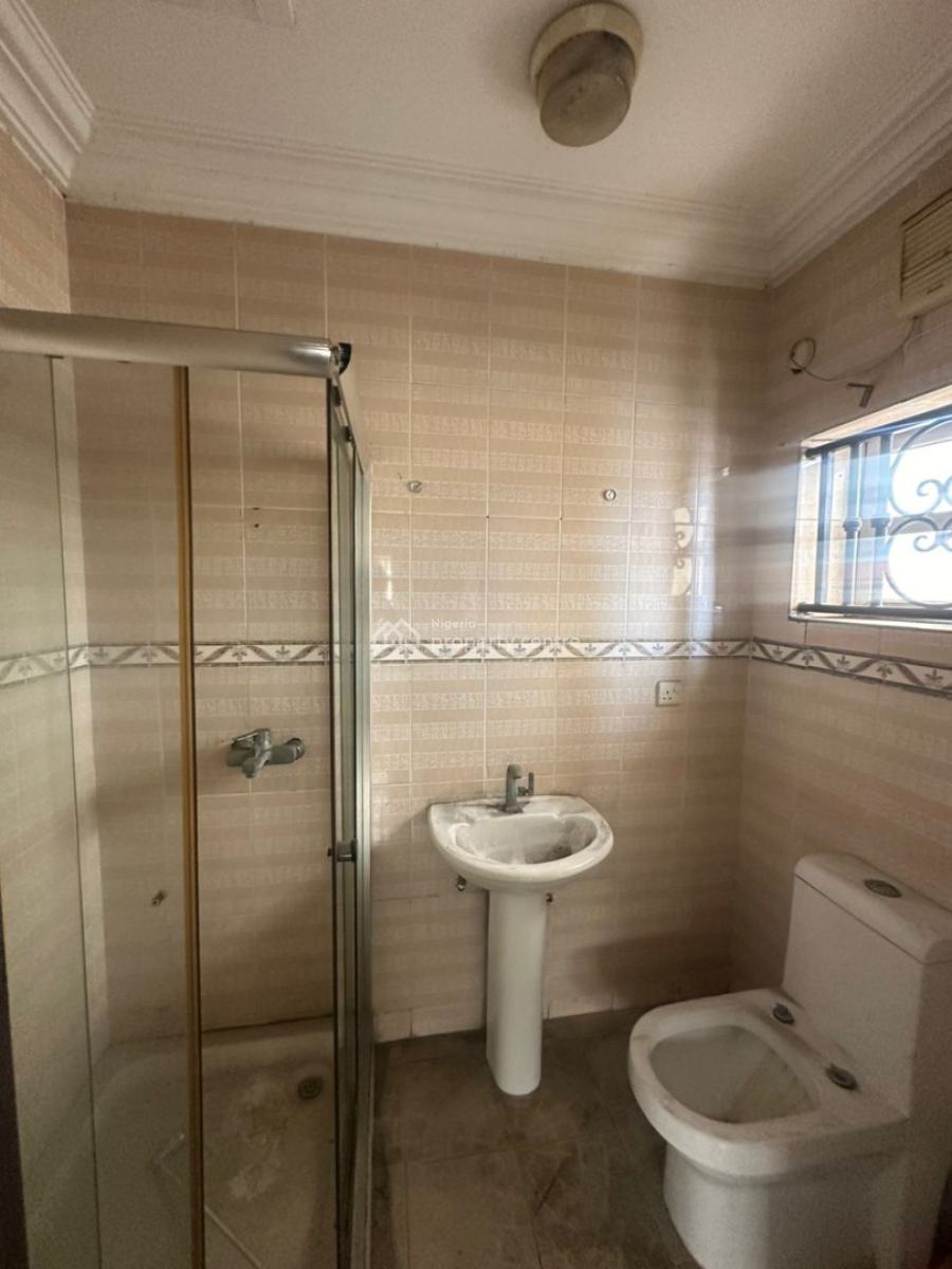 2-bedroom Apartment, Lekki Phase 1, Lekki, Lagos, Flat / Apartment for Rent