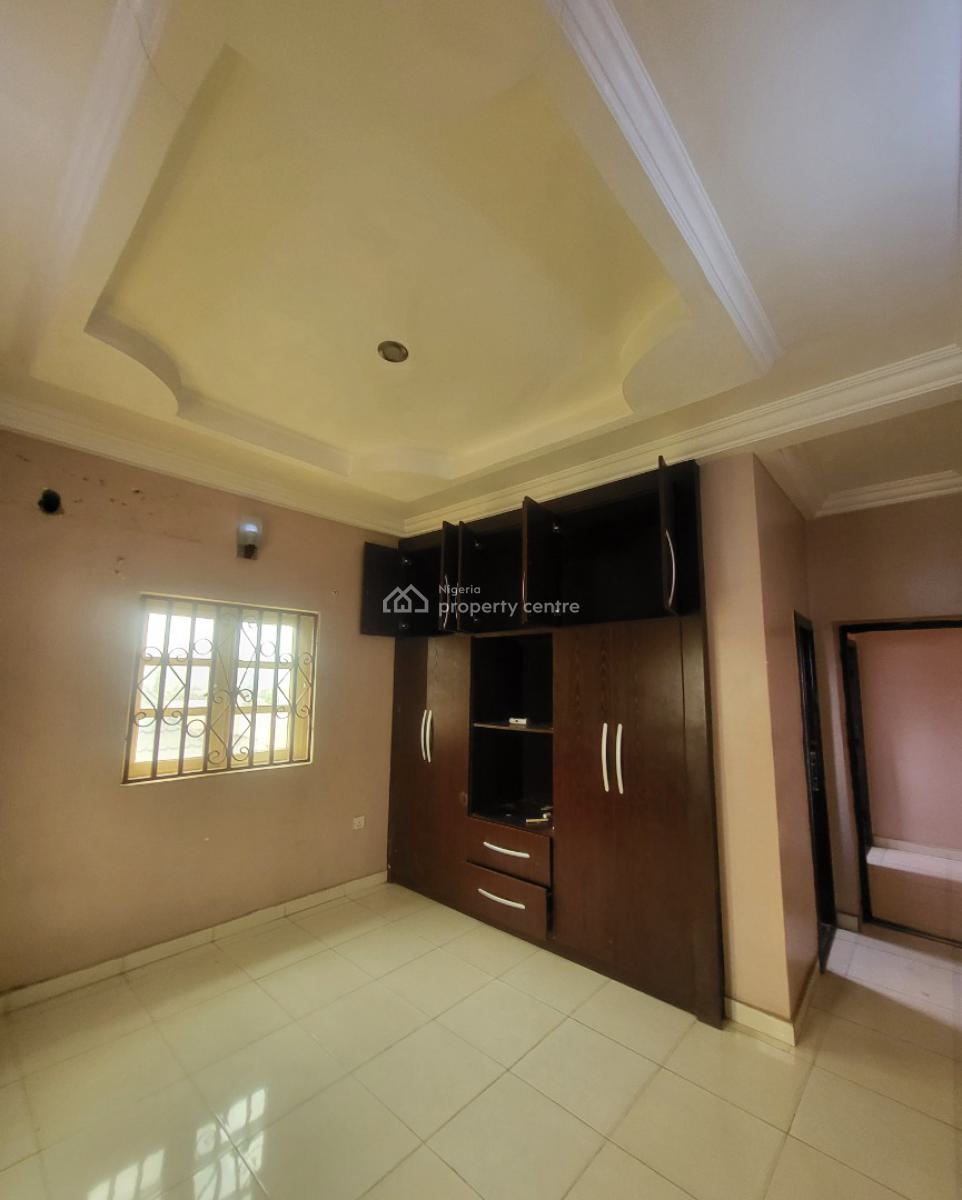 Luxurious Massive 2 Bedroom Flat, By Hillside Estate, Dawaki, Gwarinpa, Abuja, Flat / Apartment for Rent