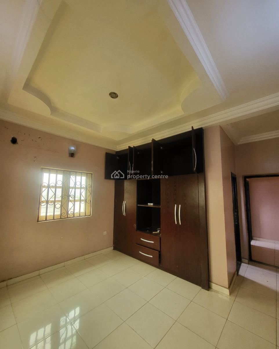 Luxurious Massive 2 Bedroom Flat, By Hillside Estate, Dawaki, Gwarinpa, Abuja, Flat / Apartment for Rent