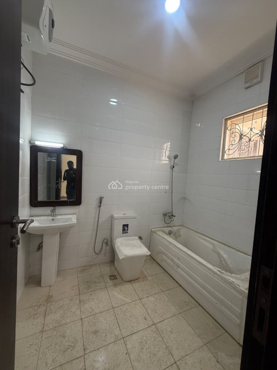 Brand New Beautiful 4 Bedroom Terrace, By Aduvie, Jahi, Abuja, House for Rent