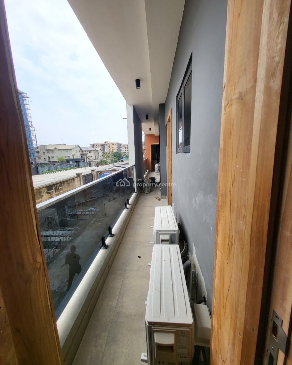 New Built Spacious  Luxury 3 Bedroom Apartment, Off Admiralty Way, Lekki Phase 1, Lekki, Lagos, Flat / Apartment for Sale