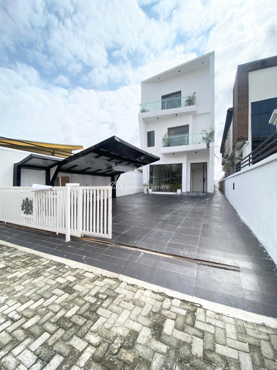 Classic 5 Bedroom Fully Detached Duplex with Bq in a Secure Estate, Chevron, Lekki, Lagos, Detached Duplex for Sale