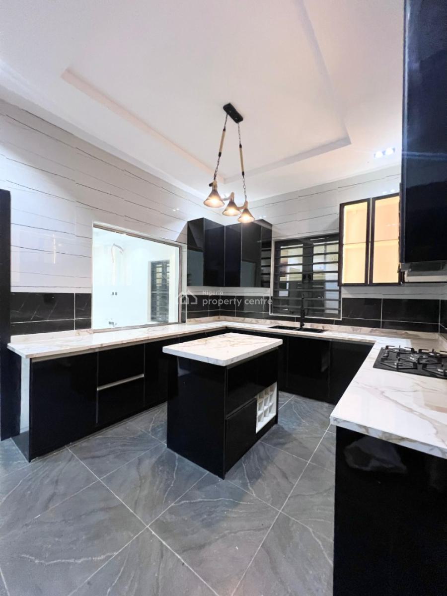 Exquisite 5 Bedrooms Duplex with Bq, Ikota, Lekki, Lagos, Detached Duplex for Sale
