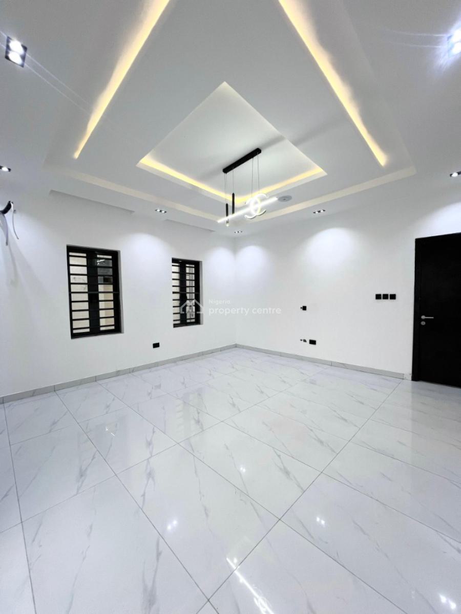 Exquisite 5 Bedrooms Duplex with Bq, Ikota, Lekki, Lagos, Detached Duplex for Sale