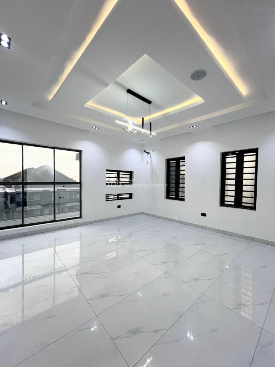 Exquisite 5 Bedrooms Duplex with Bq, Ikota, Lekki, Lagos, Detached Duplex for Sale