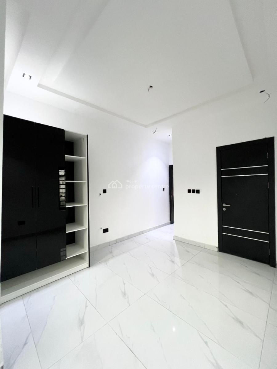 Exquisite 5 Bedrooms Duplex with Bq, Ikota, Lekki, Lagos, Detached Duplex for Sale
