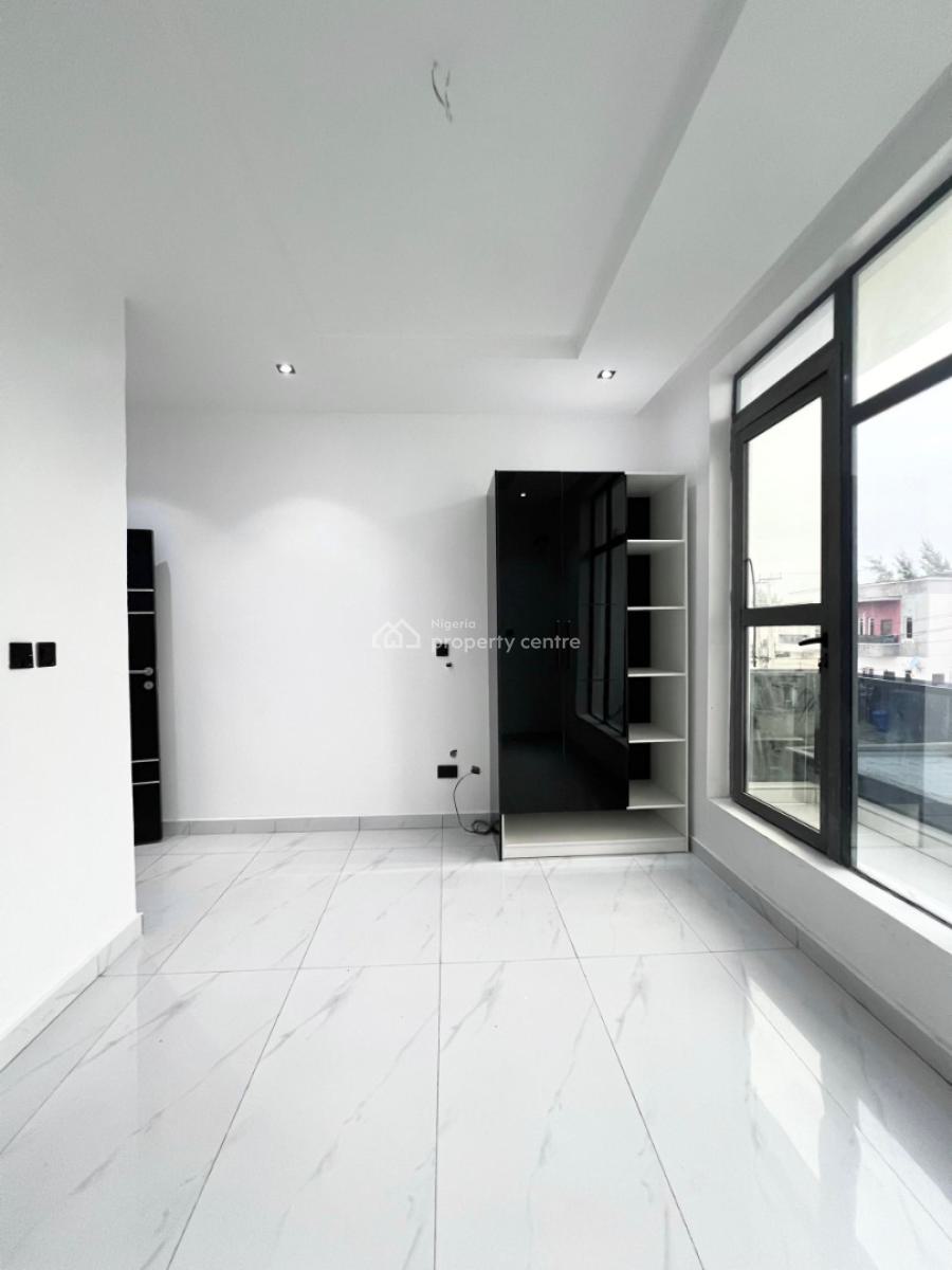 Exquisite 5 Bedrooms Duplex with Bq, Ikota, Lekki, Lagos, Detached Duplex for Sale