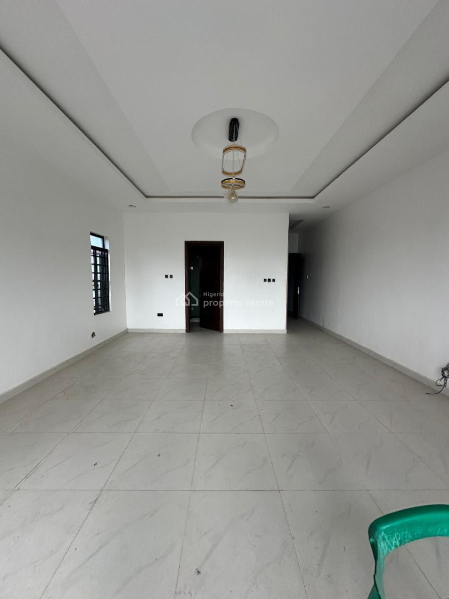 Spaciously Built 4 Bedroom Semi Detached Duplex with Bq, Ologolo, Lekki, Lagos, Semi-detached Duplex for Sale