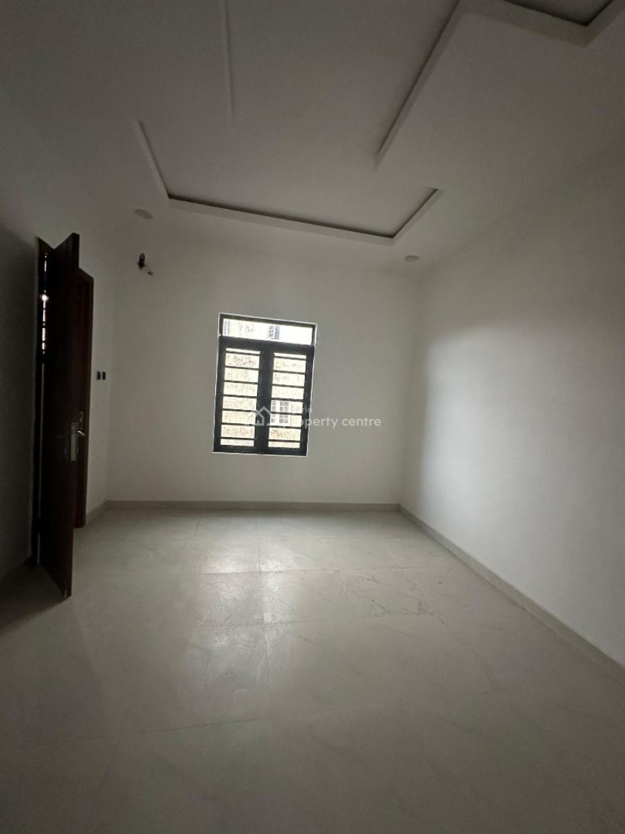 Spaciously Built 4 Bedroom Semi Detached Duplex with Bq, Ologolo, Lekki, Lagos, Semi-detached Duplex for Sale
