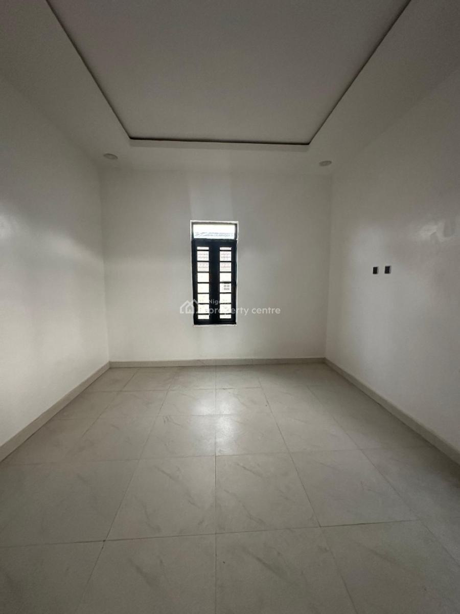 Spaciously Built 4 Bedroom Semi Detached Duplex with Bq, Ologolo, Lekki, Lagos, Semi-detached Duplex for Sale