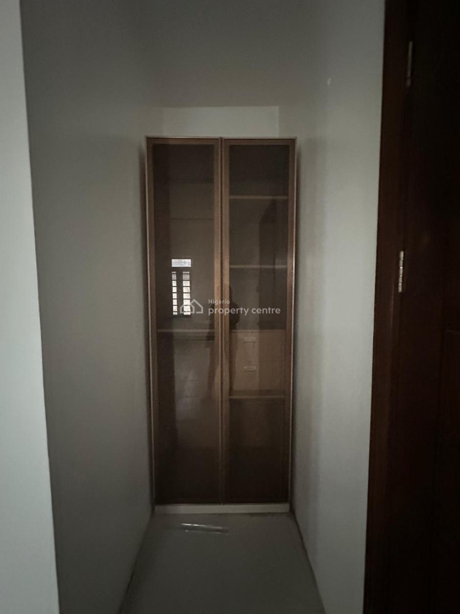 Spaciously Built 4 Bedroom Semi Detached Duplex with Bq, Ologolo, Lekki, Lagos, Semi-detached Duplex for Sale