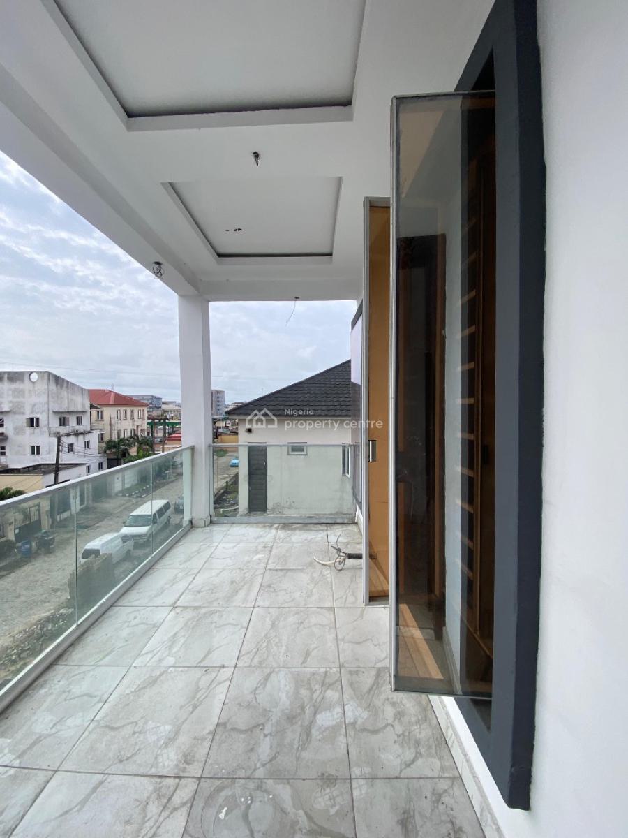 5 Bedroom Semi Detached Duplex with Bq, Agungi, Lekki, Lagos, Semi-detached Duplex for Sale