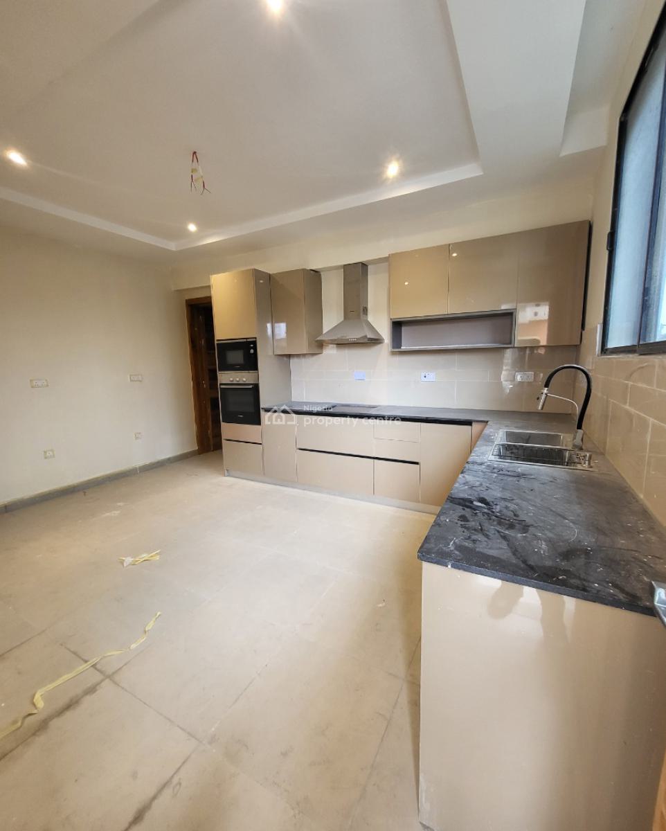 Newly Built Luxury 2 Bedroom Apartment, Off Admiralty Way, Lekki Phase 1, Lekki, Lagos, Flat / Apartment for Sale